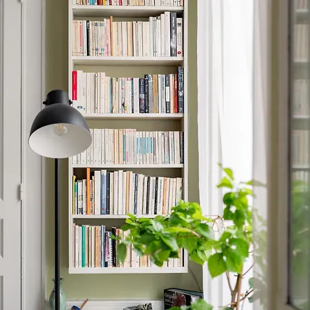 Veeve - Playful Atelier